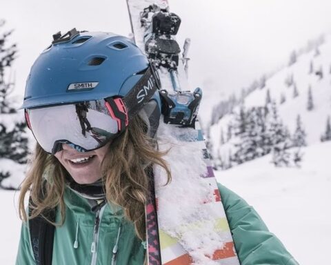 Finding the Right Snow Goggles